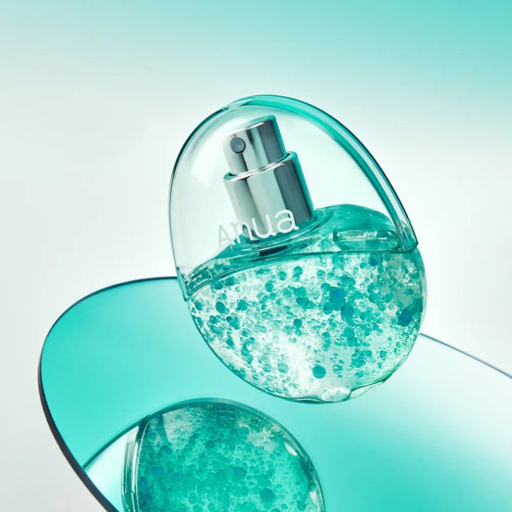 Anua DEWY GLOW PDRN Hyaluronic Acid Hydrating Capsule Mist lifestyle