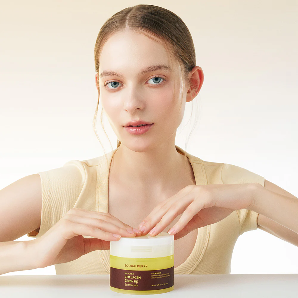 EQQUALBERRY Collagen Glow Up Gel Toner Pads