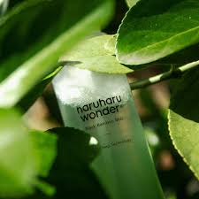 Haruharu Wonder  Wonder Black Bamboo Mist