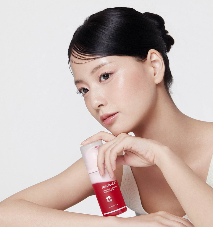 Medicube PDRN Pink Collagen Bubble Serum