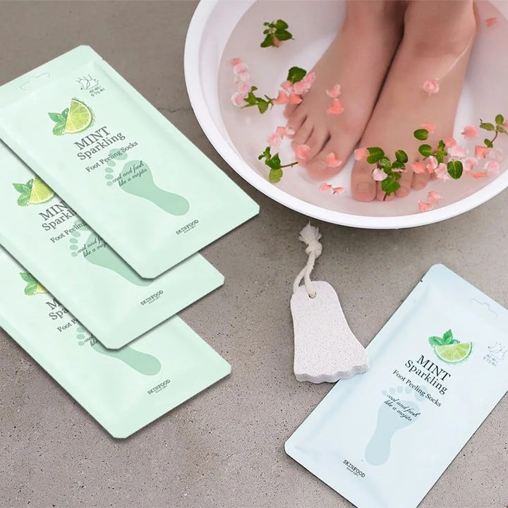 Skinfood Mint Sparkling Foot Peeling Socks